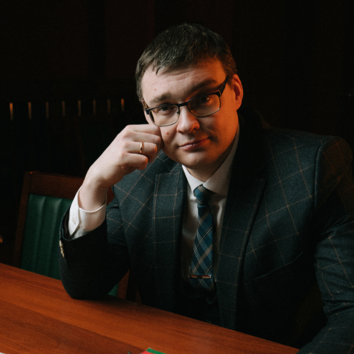 Адвокат Пономарев Павел Андреевич